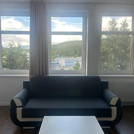 Maj 1, 1207 Liptovsky Mikulas