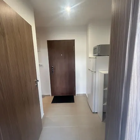 Apartment Maj 1, 1207