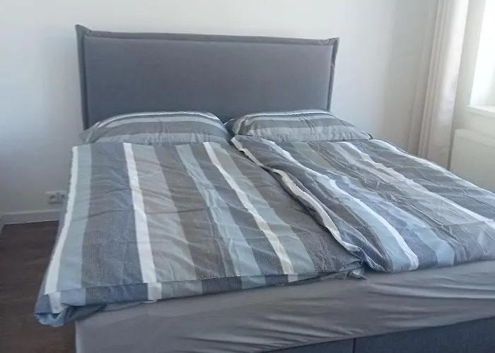 Maj 1, 1207 아파트